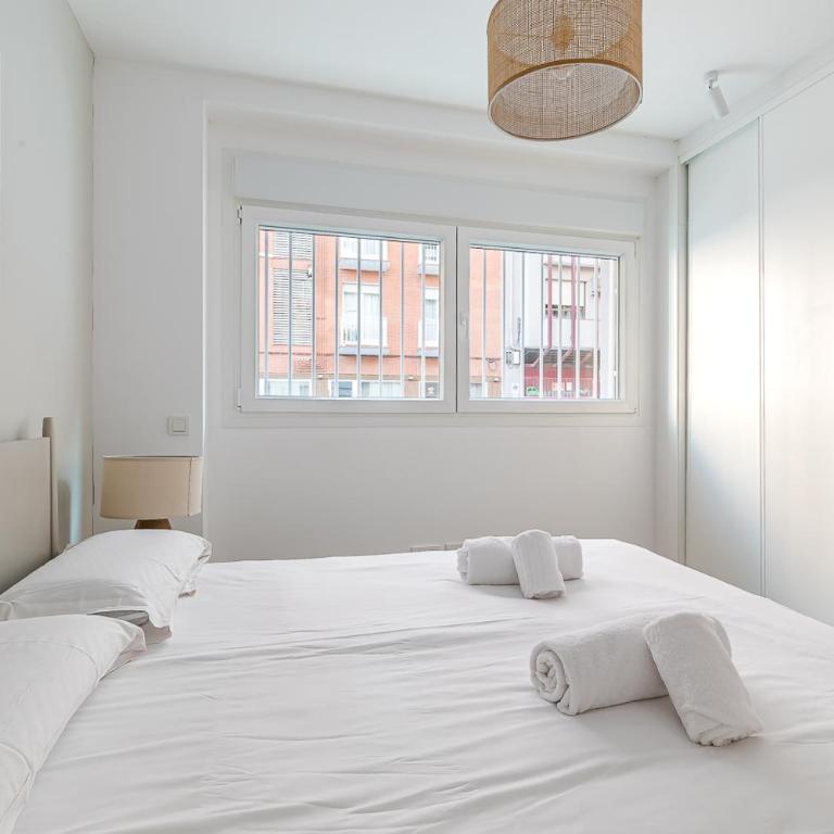 CATERINA Azca - Apartamento de 2 dormitorios con terraza - 8