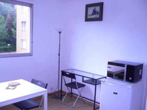 Bel appartement meublé et aménagé - Appartement - Vue sur Jardin - 1