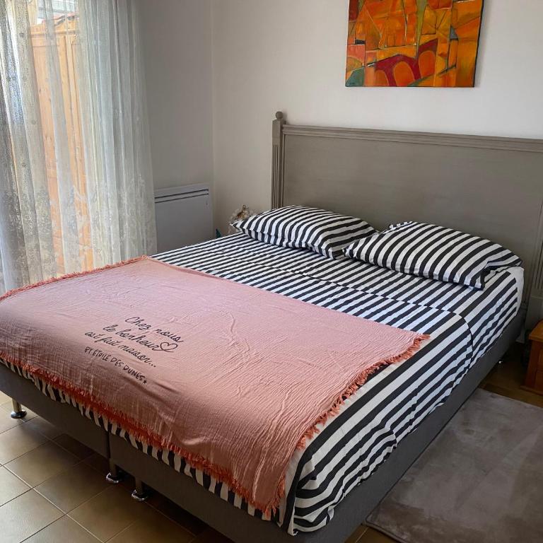 l'appart de la mer Sanary, confort absolu, tout à pied, port, plage, clim et garage privé - Apartamento de 1 dormitorio - 21