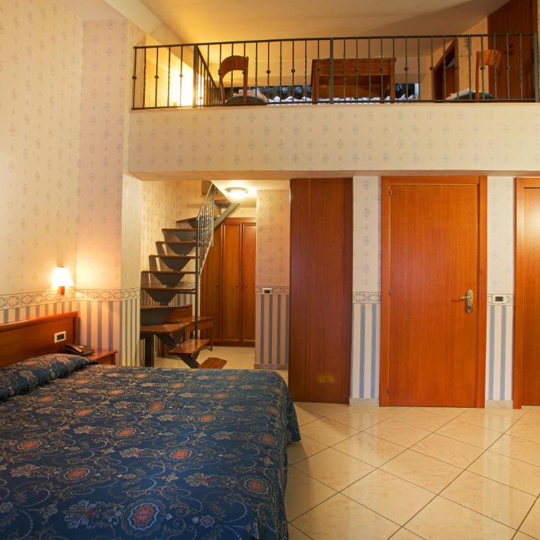 Hotel Kroma - Camera Quadrupla - Dependance - 3