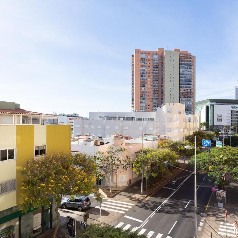 Home2Book Spacious & Modern Escape in Santa Cruz - Apartamento de 3 dormitorios - 29