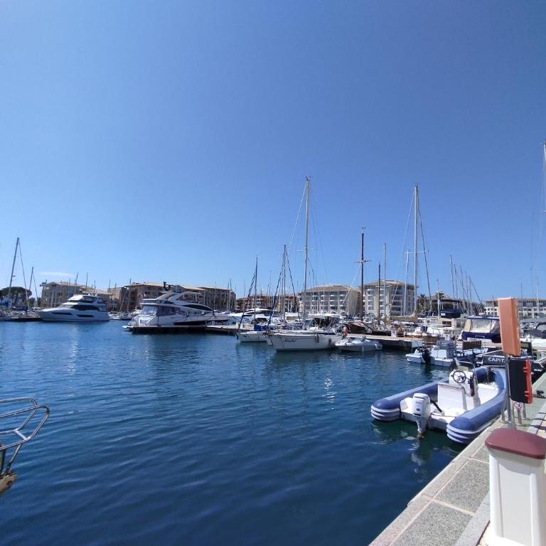 Port Fréjus, Terrasse, wifi, clim, plage à 5' - Apartamento de 1 dormitorio - 1
