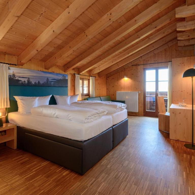 GutsAlm Harlachberg - Double Room with Balcony - 4