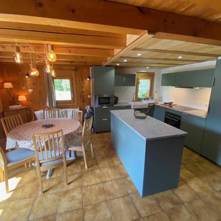 Chalet Orval - Chamonix Argentière - Three-Bedroom Chalet - 36