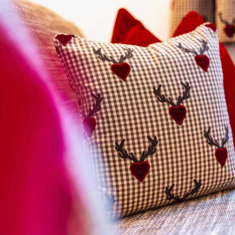 Schindler "Bed & Food Experience" - Deluxe Doppelzimmer mit Zustellbett - 4