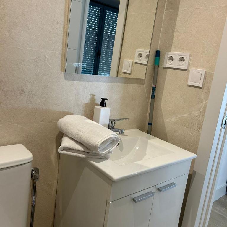 S8 Ático nuevo, Madrid - One-Bedroom Apartment - 6