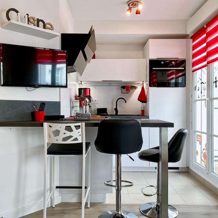 Suite Cartier Disneyland Paris - Rentaway BnB - Studio avec Balcon - 3