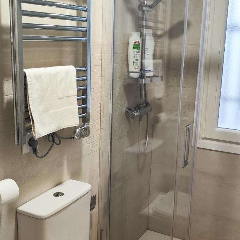 Apartamento entero Junto a Cuatro Caminos con licencia del Ayto de Madrid - Apartamento de 1 dormitorio - 29
