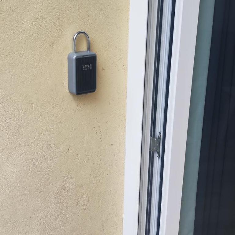 Apartamento entero Junto a Cuatro Caminos con licencia del Ayto de Madrid - Apartamento de 1 dormitorio - 41