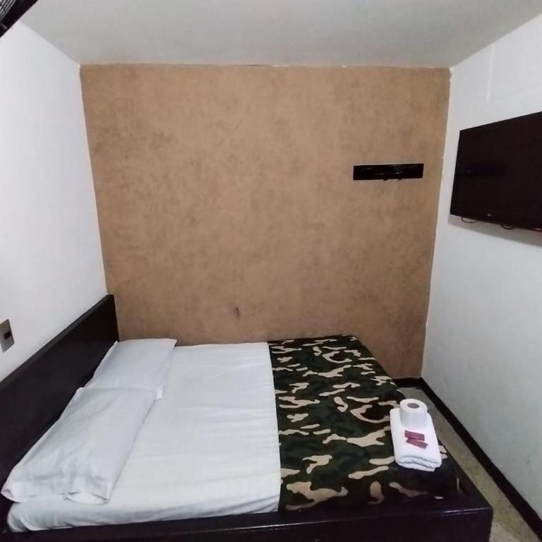 Hotel Country Medellin - Deluxe Double Room - 3