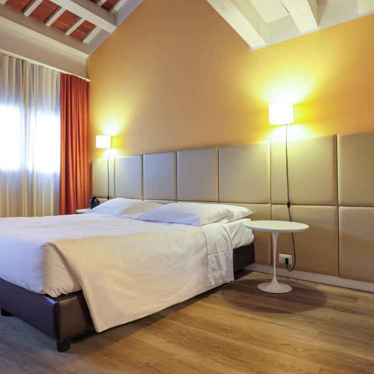 Relais Santa Corona - Camera Matrimoniale/Doppia con Letti Singoli - 12