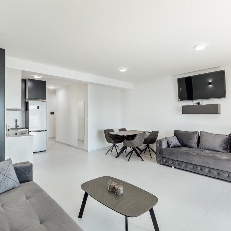 Savina Bliss Residences - One-Bedroom Apartment - 13
