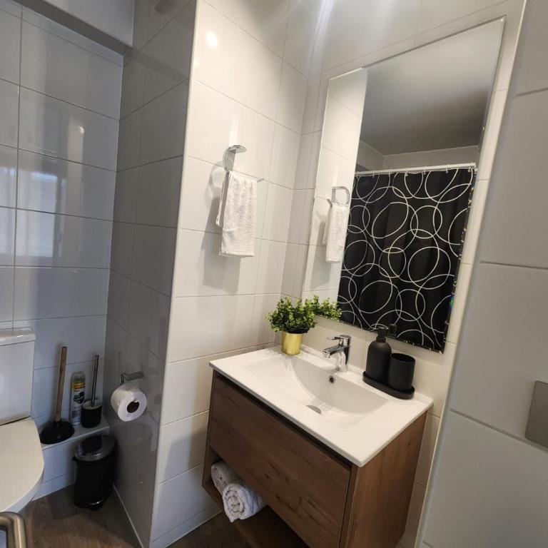 HOM I Nuevo y Moderno Depto 2D2B 3 PAX Santiago - Apartamento - 21