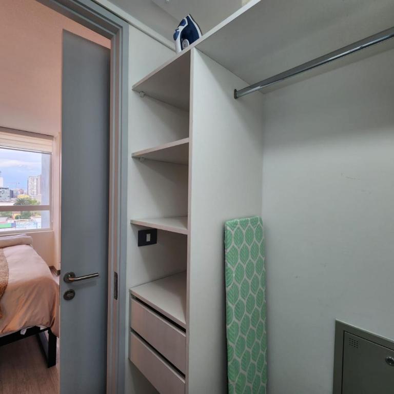 HOM I Comodo y Luminoso Depto 1D1B 2PAX en Tocornal - Apartamento - 21