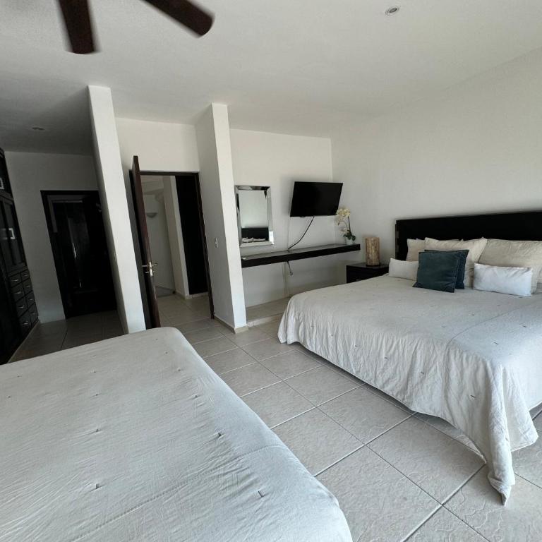 Lujo y seguridad en quinta avenida - Apartamento - 42