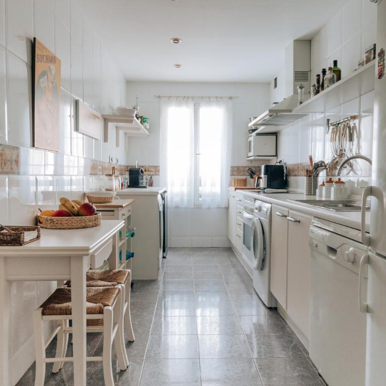Corfu by BH Marbella - Three-Bedroom Apartment with Sea View - 14