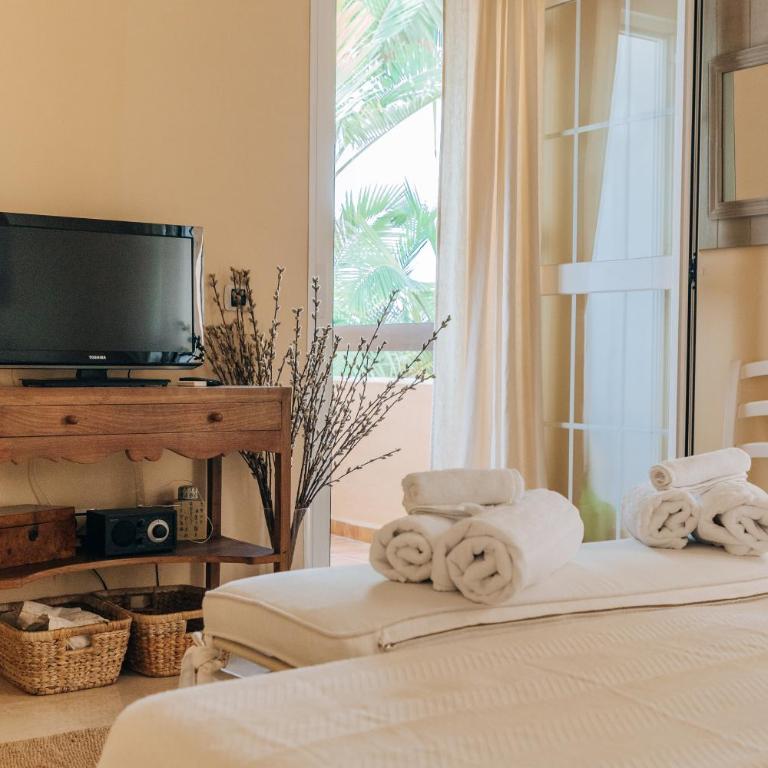 Corfu by BH Marbella - Three-Bedroom Apartment with Sea View - 18