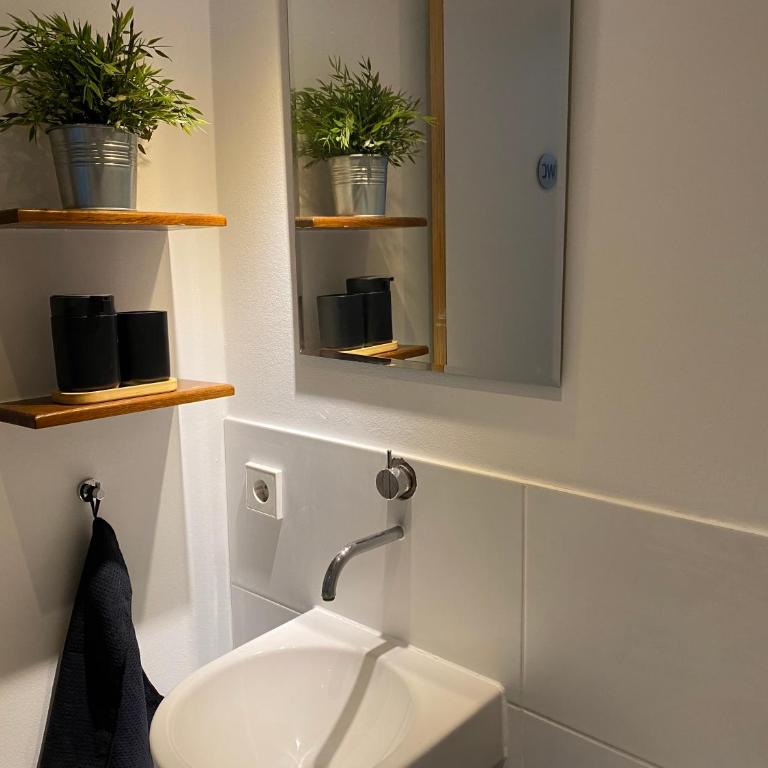 SYMBIOSE-Ferienwohnung - Appartement - Rez-de-Chaussée - 25
