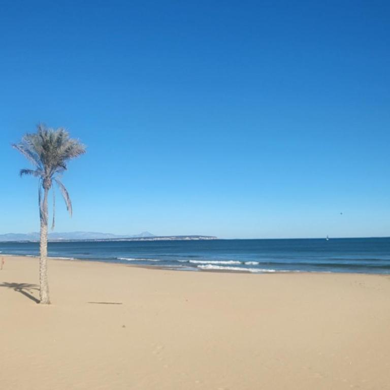 Casa Valdi, fantastic 4 bedroom house with private,heated swimming pool and barbecue - Maison 4 Chambres - 24