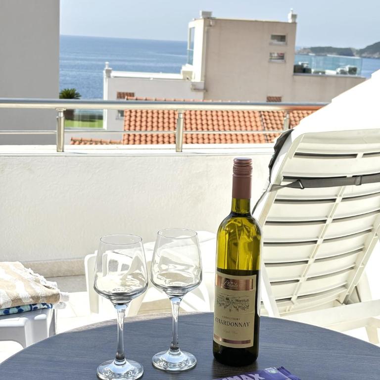 Villa Mona 2 - Studio s King-sajz Krevetom i Sofom na Izvlačenje - 4