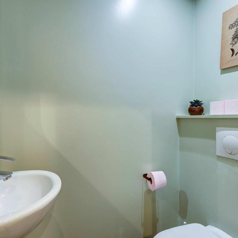 Place de la Nation Cozy 2BD Duplex - Appartement - 19