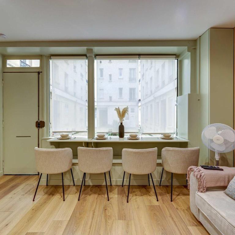 Place de la Nation Cozy 2BD Duplex - Appartement - 12
