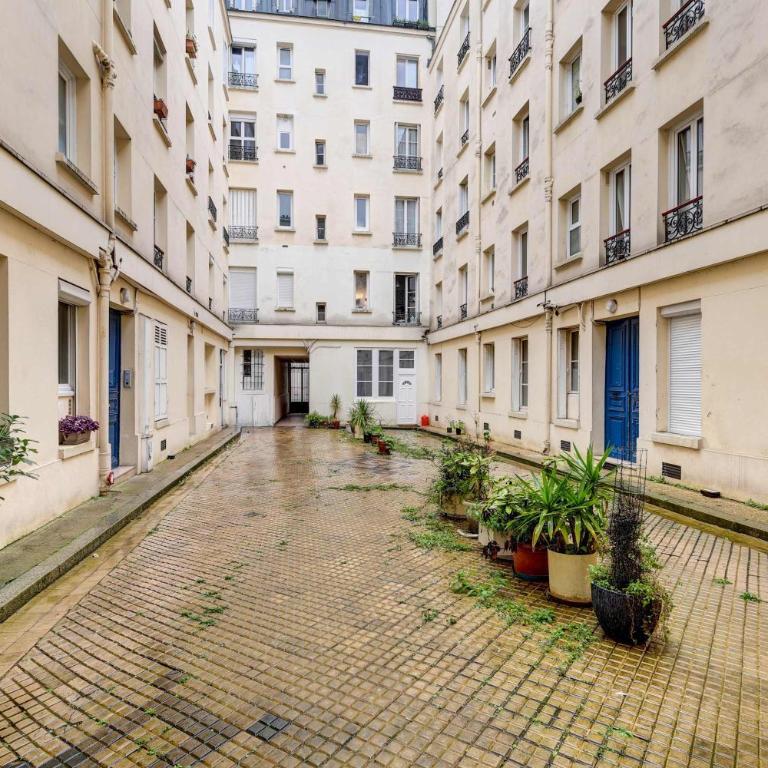 Place de la Nation Cozy 2BD Duplex - Appartement - 21