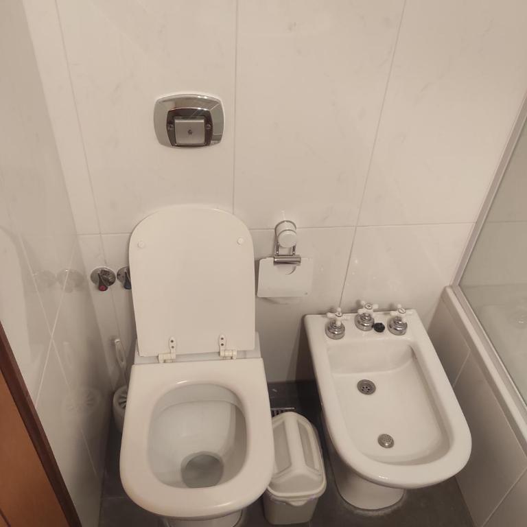 EDIFICIO BARROS - Three-Bedroom Apartment - 12