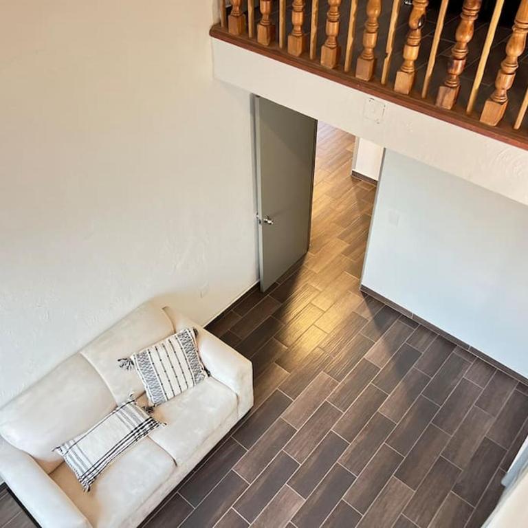 Departamento con Terraza en el Corazón Guadalajara - Apartamento de 3 dormitorios - 19