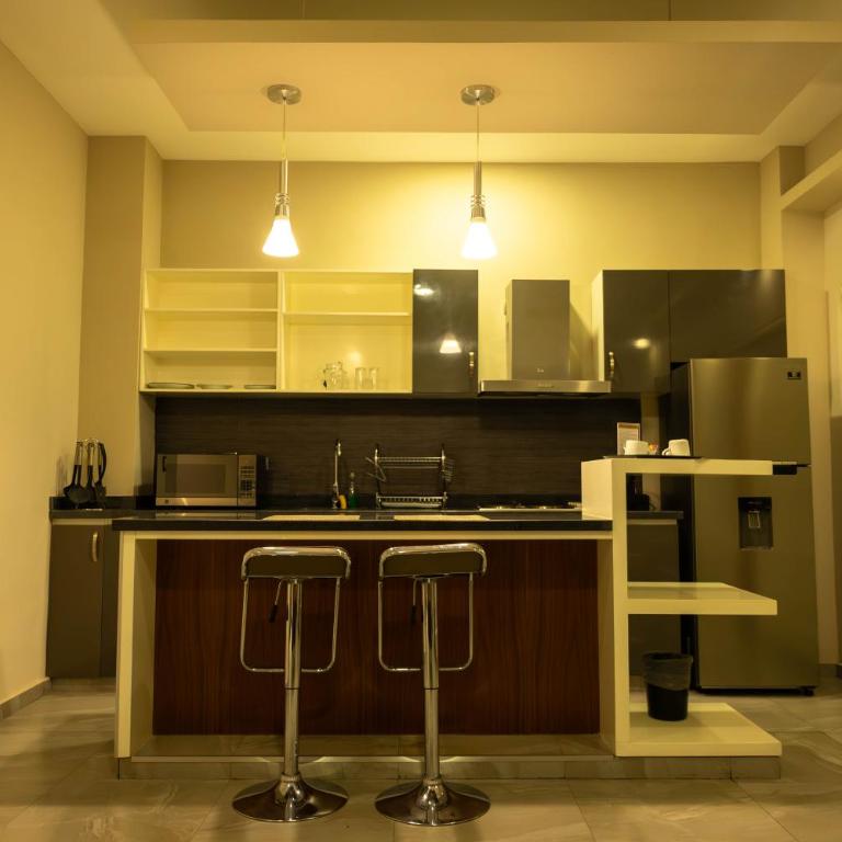 JTowers - Executive Suite - 8