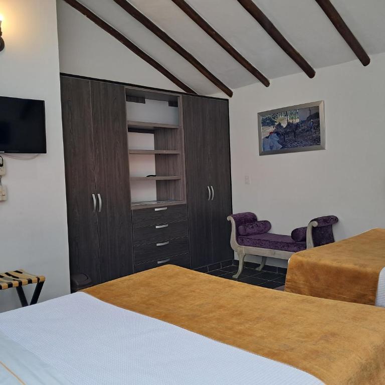 La Floresta de Cite Hotel - Apartment with Balcony - 15