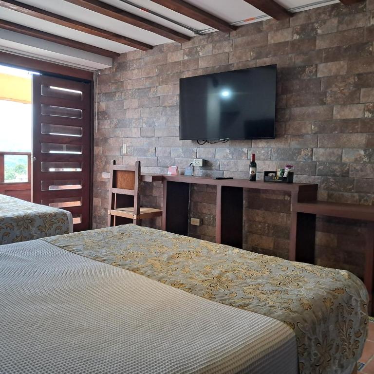 La Floresta de Cite Hotel - Superior Quadruple Room - 15
