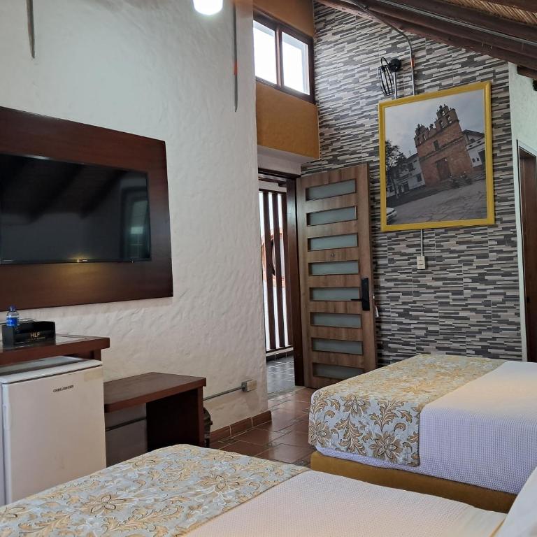 La Floresta de Cite Hotel - Superior Quadruple Room - 6