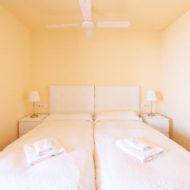Villas Playa - Quadruple Room with Sea View - 12