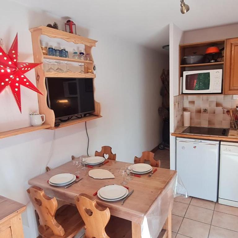 CHALET D OR - D1 - Appt lumineux 4-5 pers - Apartment - 3