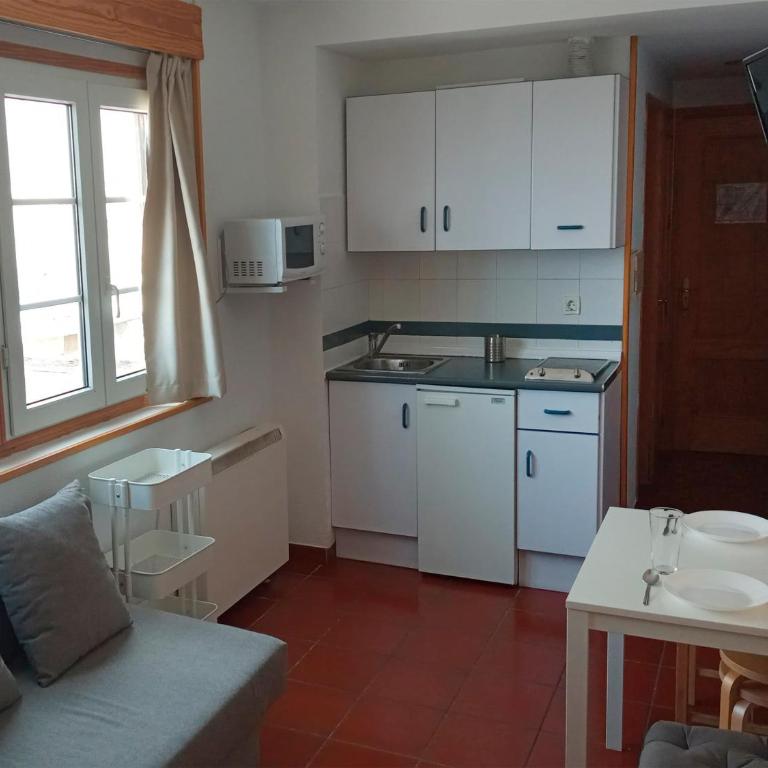 Apartamentos Las Tuyas 3000 - Apartamento Estándar de 1 dormitorio - 4