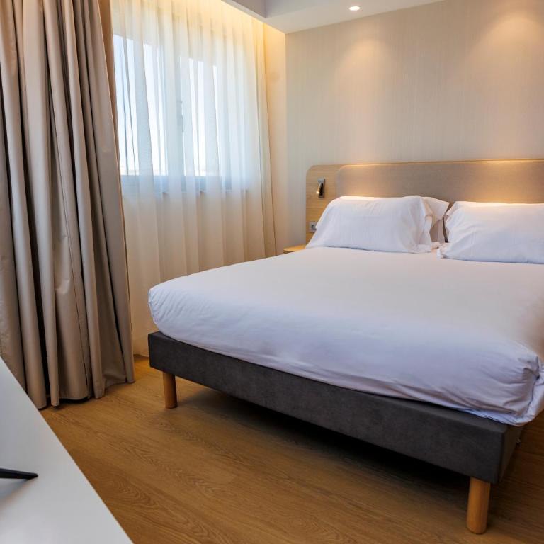 Holiday Inn Express Logroño Rioja by IHG - Habitación Estándar con cama grande - Desayuno gratuito - 4