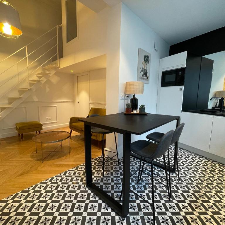 Appartement au TOP ! Le pétillant Leclerc - Place d'Erlon - Hyper-centre ville - Gare - Appartamento con 1 Camera da Letto - 4