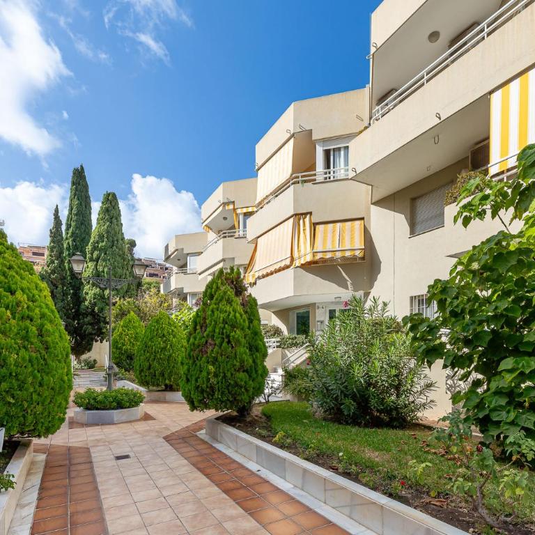 Carihuela Torremolinos with Pool and free Parking 5 m Beach - Apartamento de 1 dormitorio - 31