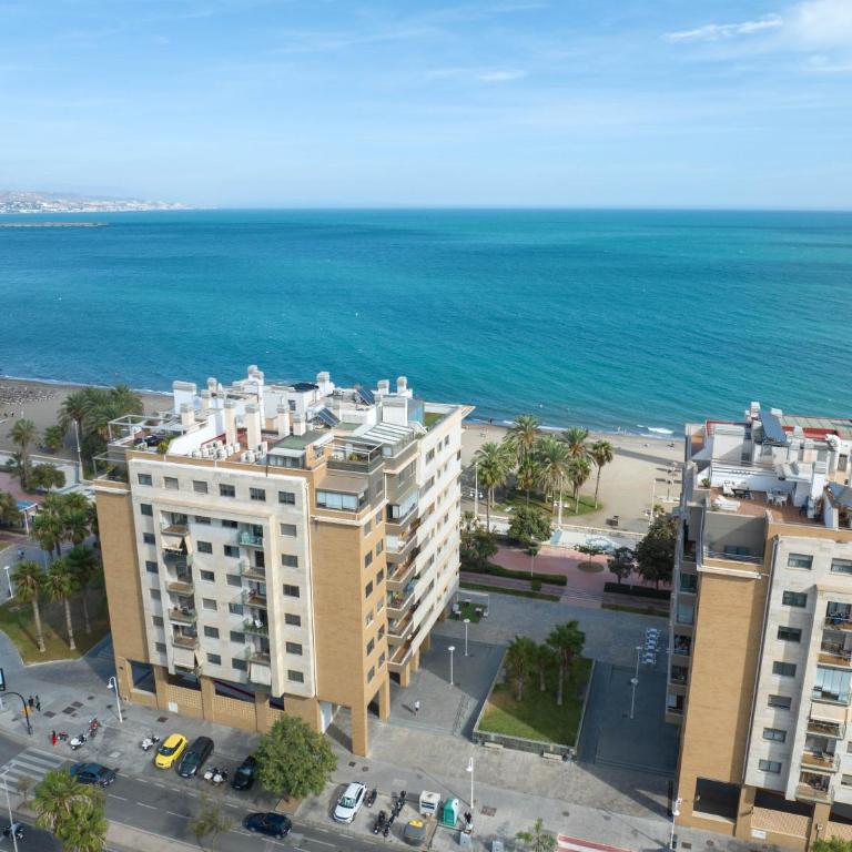 Beachfront Oasis Málaga - Apartamento de 3 dormitorios - 18
