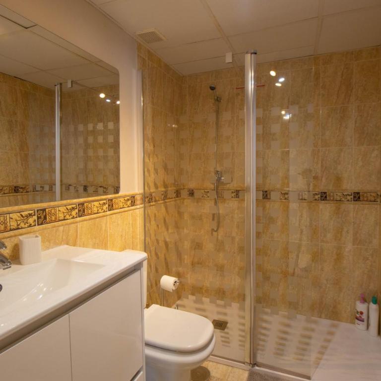 Beachfront Oasis Málaga - Apartamento de 3 dormitorios - 15