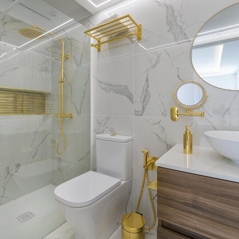 Grand Horizon Luxury Boutique Suites - Apartamento con vistas al mar - 4