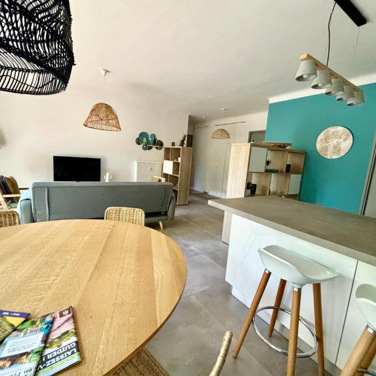 Magnifique T2 avec Terrasse - Apartamento de 1 dormitorio - 3