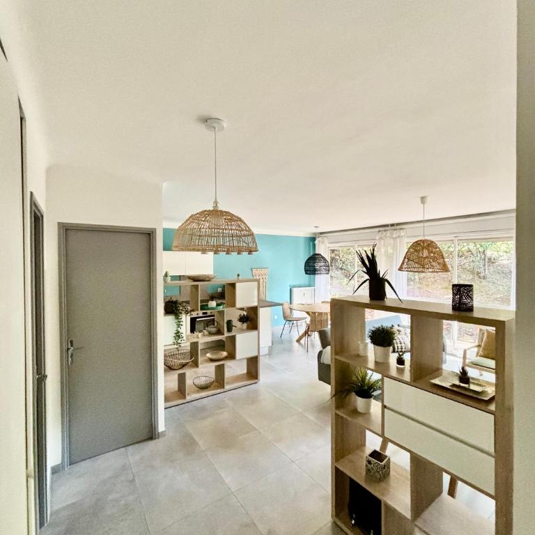 Magnifique T2 avec Terrasse - Apartamento de 1 dormitorio - 8