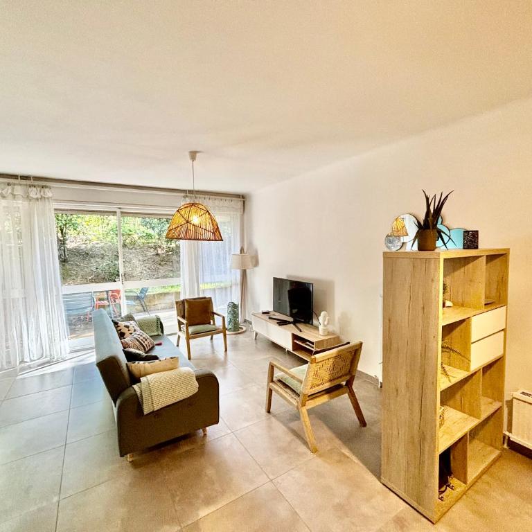Magnifique T2 avec Terrasse - Apartamento de 1 dormitorio - 10