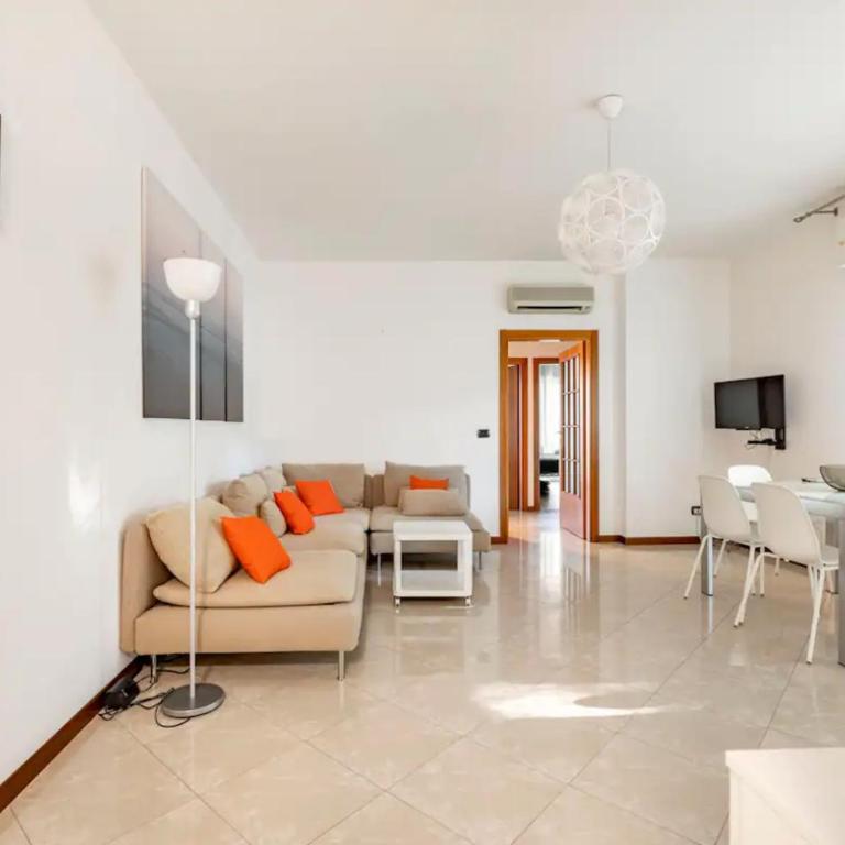 Riccione - La tua casa con i migliori comfort - Appartamento con 2 Camere da Letto - 6