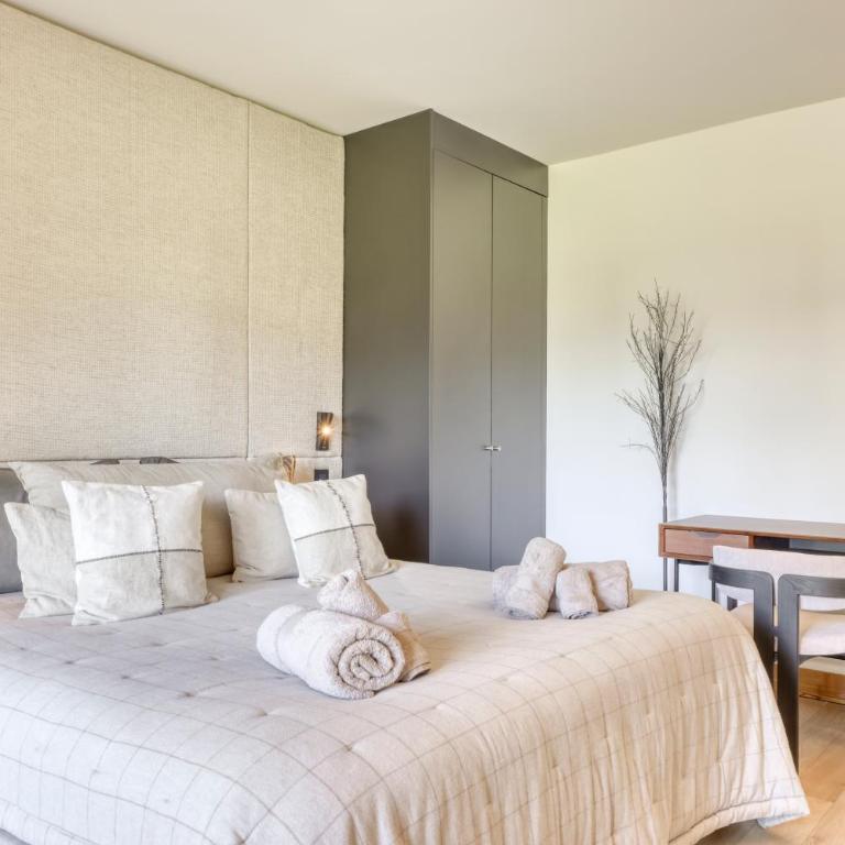 Charmant Appartement au Cœur de Megève avec Jardin privatif - Three-Bedroom Apartment - 5