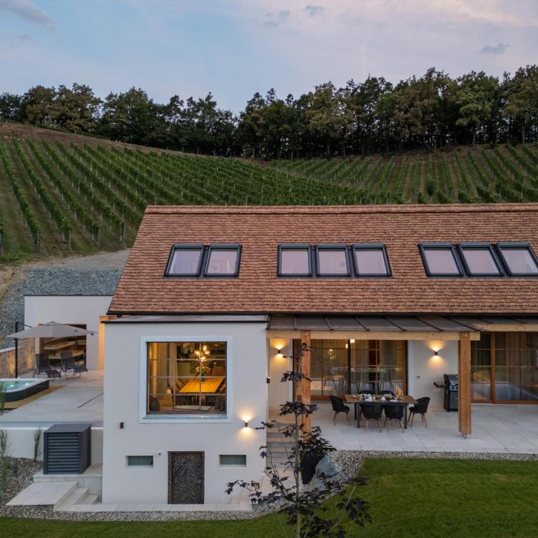steiRerBLiCke - Domaine Sernau Sauvignon - Ferienhaus mit 3 Schlafzimmern - 1