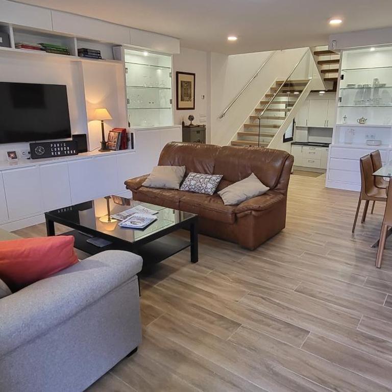Casa Eskyapa - Two-Bedroom House - 2