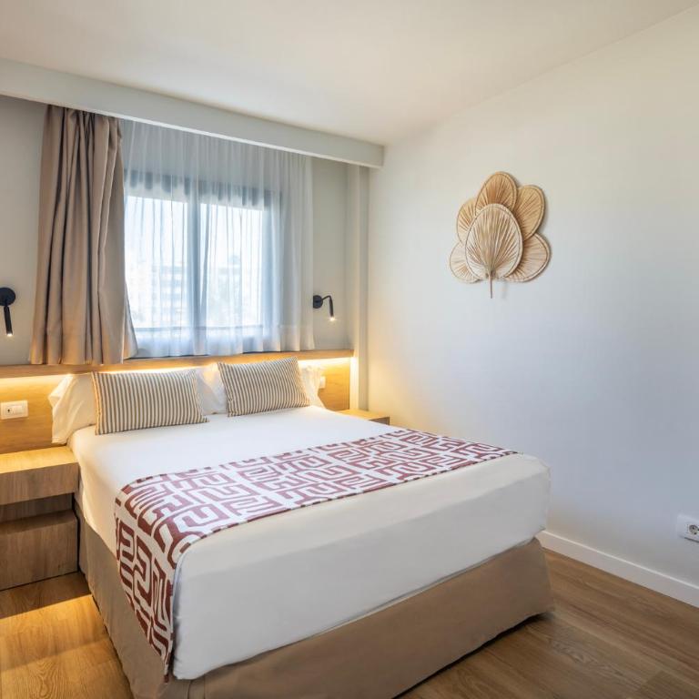 Hotel LIVVO Anamar Suites - Double Room with Kitchenette (2 Adults + 1 Child) - 3